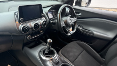 Nissan Juke 1.0 DiG-T 114 N-Connecta 5dr Petrol Hatchback